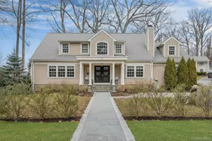 34 Hemlock Dr, Sleepy Hollow, NY 10591 - Photo 2