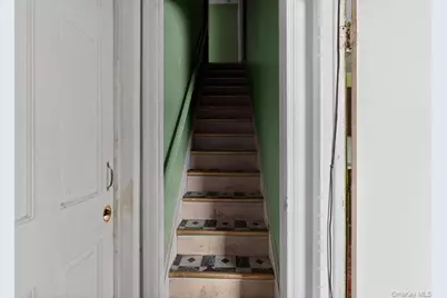 271 Ivy Street, West Hempstead, NY 11552 - Photo 18