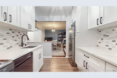 67-38 108th Street #C17, Forest Hills, NY 11375 - Photo 10