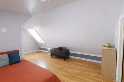 10713 115th Street, Richmond Hill, NY 11419 - Photo 18