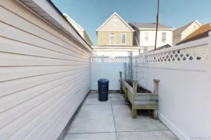 107-13 115th St, Richmond Hill, NY 11419 - Photo 4