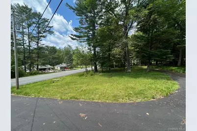 196 Oakland Valley Road, Cuddebackville, NY 12729 - Photo 18