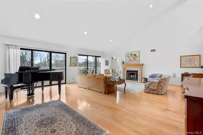 601 Fairway Green, Mamaroneck, NY 10543 - Photo 8