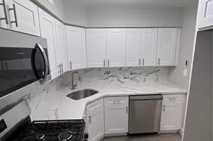 305 Fairview Cir, Middle Island, NY 11953 - Photo 4