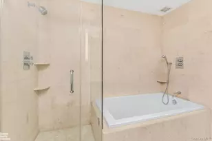 640 W 237th St, Bronx, NY 10463 - Photo 4