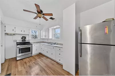 29 Lafayette Avenue, Middletown, NY 10940 - Photo 14