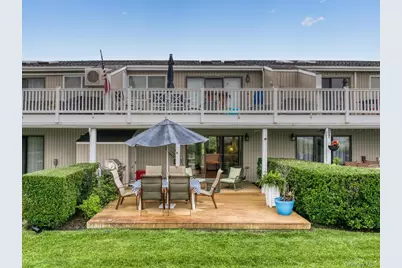 61 W Tiana Road #6, Hampton Bays, NY 11946 - Photo 8