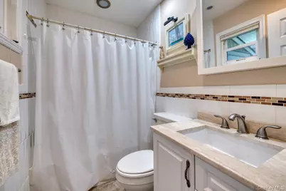 61 W Tiana Road #6, Hampton Bays, NY 11946 - Photo 6