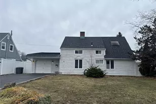 54 Ramble Ln, Levittown, NY 11756 - Photo 10