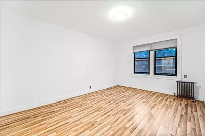 61-40 Saunders #A11, Rego Park, NY 11374 - Photo 2