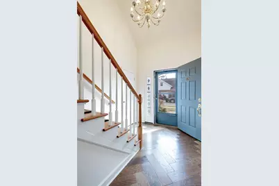 145 Pond View Drive, Port Washington, NY 11050 - Photo 4