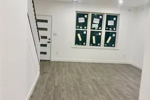 15 Potamac St, Yonkers, NY 10710 - Photo 8