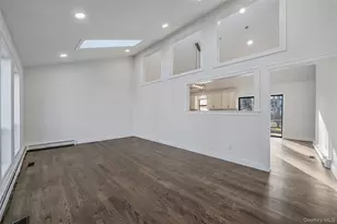 4 Rainbow Ct, Middle Island, NY 11953 - Photo 2