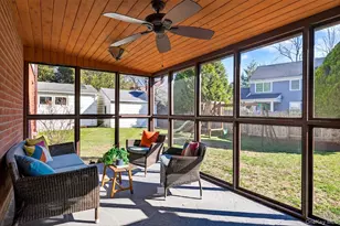 48 Fenwick Rd, Hastings on Hudson, NY 10706 - Photo 6