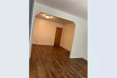 71-29 Myrtle Avenue #2nd Fl, Glendale, NY 11385 - Photo 4