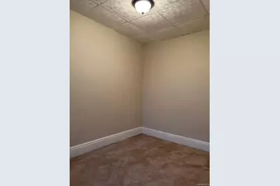 71-29 Myrtle Avenue #2nd Fl, Glendale, NY 11385 - Photo 10