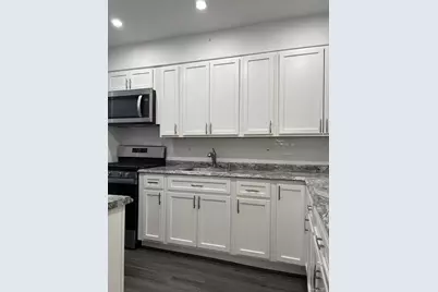 71-29 Myrtle Avenue #2nd Fl, Glendale, NY 11385 - Photo 6