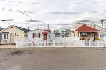 10 Church Street, Howard Beach, NY 11414 - Photo 4