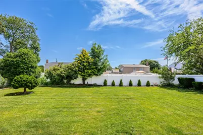 210 Norwood Avenue, Port Jefferson Station, NY 11776 - Photo 24
