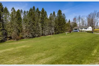 5 Blue Spruce Lane, Monticello, NY 12701 - Photo 4