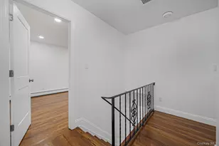 7 Spruce Ct, Huntington, NY 11743 - Photo 24