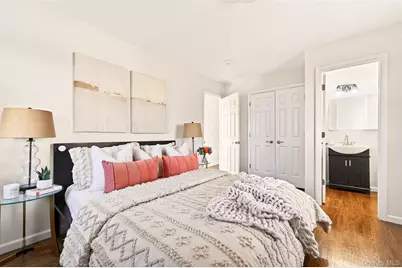 13 Irvington Street, Dobbs Ferry, NY 10522 - Photo 10