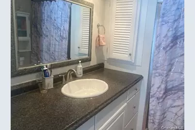 1661 Old Country Road #251, Riverhead, NY 11901 - Photo 6