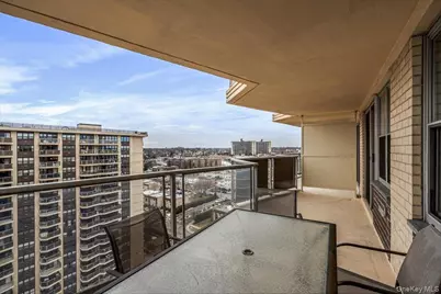 17-85 215th Street #16H, Bayside, NY 11360 - Photo 2