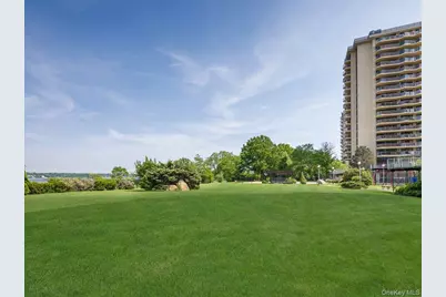 17-85 215th Street #16H, Bayside, NY 11360 - Photo 32