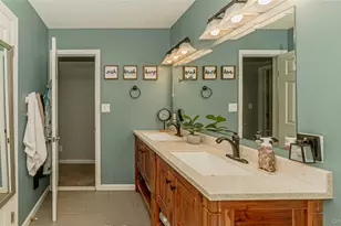 67 Sheldon St, Central Islip, NY 11722 - Photo 18