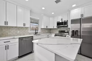 34 Propose Rd, Shirley, NY 11967 - Photo 12