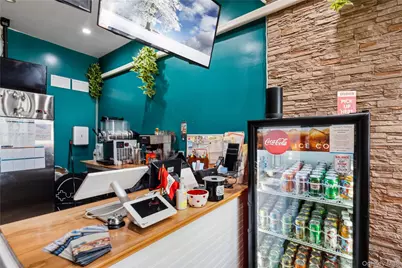 379 Sunrise Highway, Lynbrook, NY 11563 - Photo 10