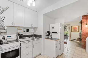 48 Brittany Dr, West Hurley, NY 12491 - Photo 4