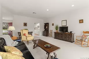 415 Heritage Hills Dr, Somers, NY 10589 - Photo 12