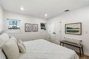 2 Mohegan Dr, Massapequa, NY 11758 - Photo 18