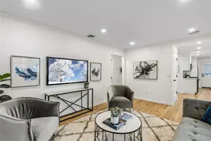 2 Mohegan Dr, Massapequa, NY 11758 - Photo 8