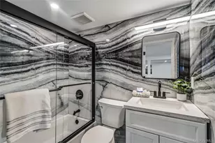 2 Mohegan Dr, Massapequa, NY 11758 - Photo 28