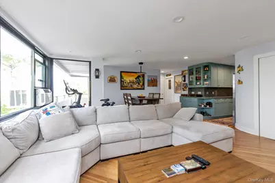 9-05 162 Street #6D, Whitestone, NY 11357 - Photo 4