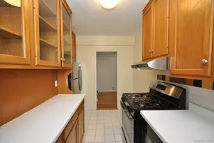 142 Garth Rd, Scarsdale, NY 10583 - Photo 16