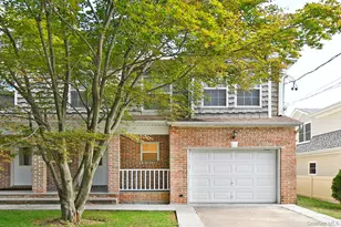 34 Dunes Ln, Port Washington, NY 11050 - Photo 2