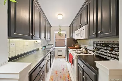 620 W 239th Street #3A, Bronx, NY 10463 - Photo 4