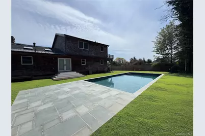 20 Alanson Lane, Hampton Bays, NY 11946 - Photo 2