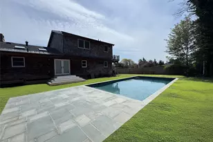 20 Alanson Ln, Hampton Bays, NY 11946 - Photo 2