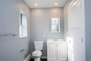 4001 Broadway, Island Park, NY 11558 - Photo 10