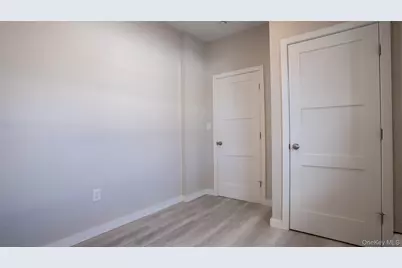 4001 Broadway, Island Park, NY 11558 - Photo 14