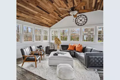 30 Squires Boulevard, Hampton Bays, NY 11946 - Photo 6