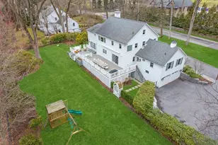 151 Griffen Ave, Scarsdale, NY 10583 - Photo 30