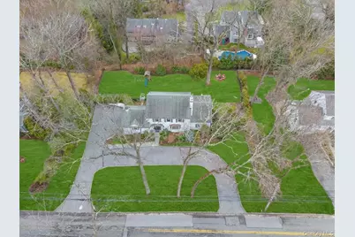 151 Griffen Avenue, Scarsdale, NY 10583 - Photo 36