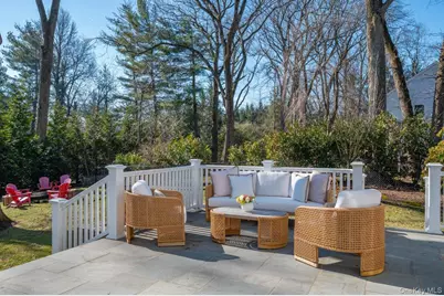 151 Griffen Avenue, Scarsdale, NY 10583 - Photo 26