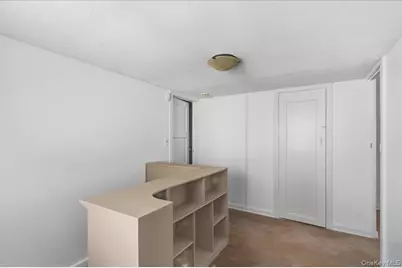 115-11 Parkway Drive, Elmont, NY 11003 - Photo 18